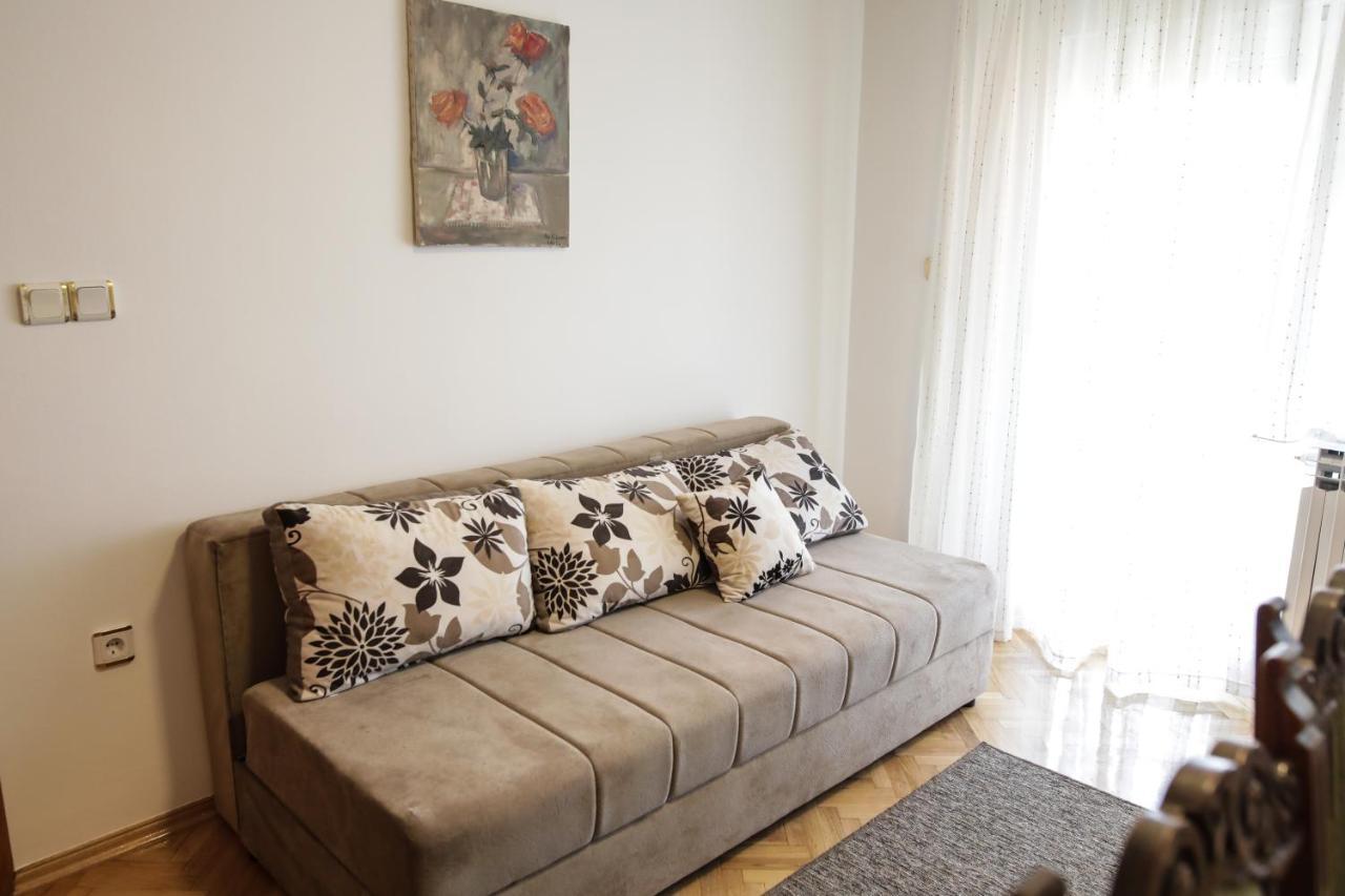 Apartman Kaya Apartamento Ðakovo Exterior foto