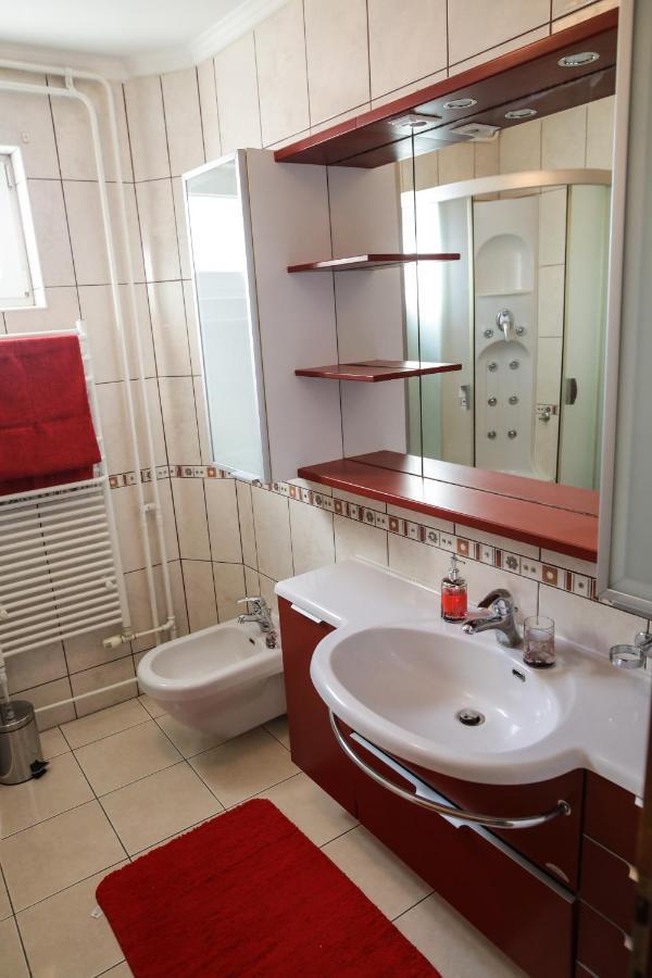 Apartman Kaya Apartamento Ðakovo Exterior foto