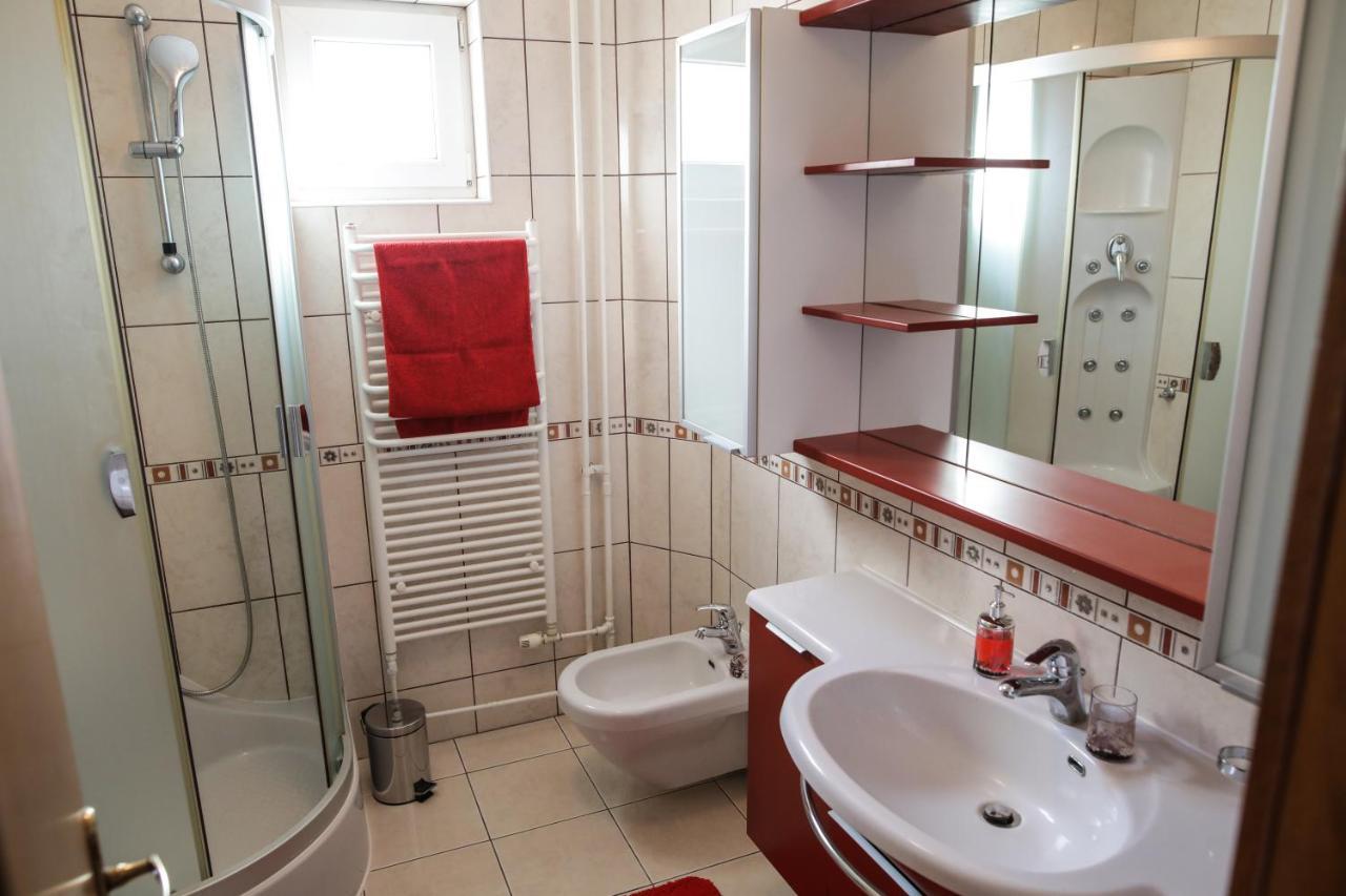 Apartman Kaya Apartamento Ðakovo Exterior foto